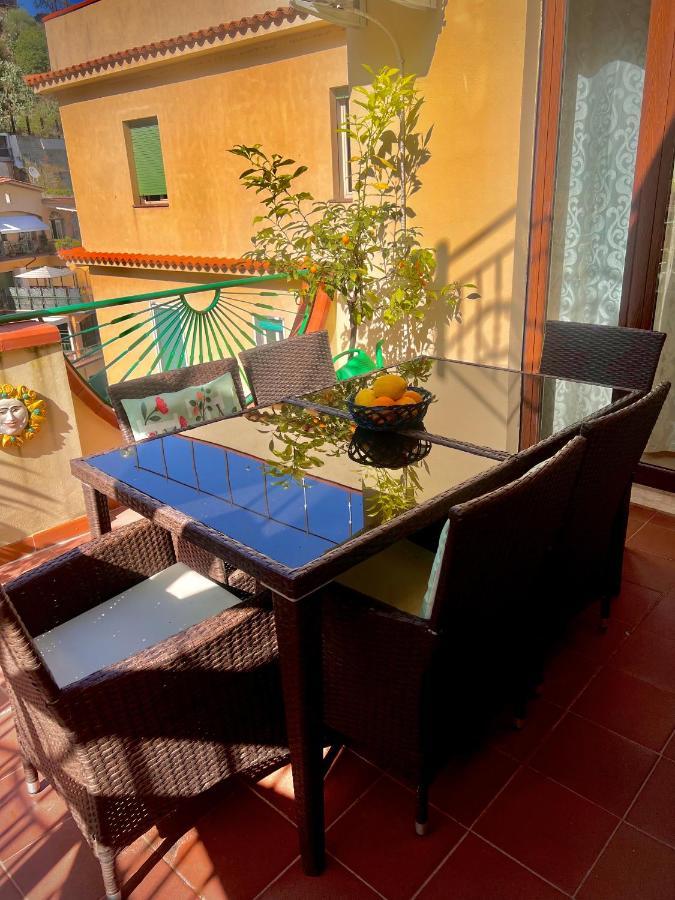 La Fontanella Apartment Taormina Buitenkant foto