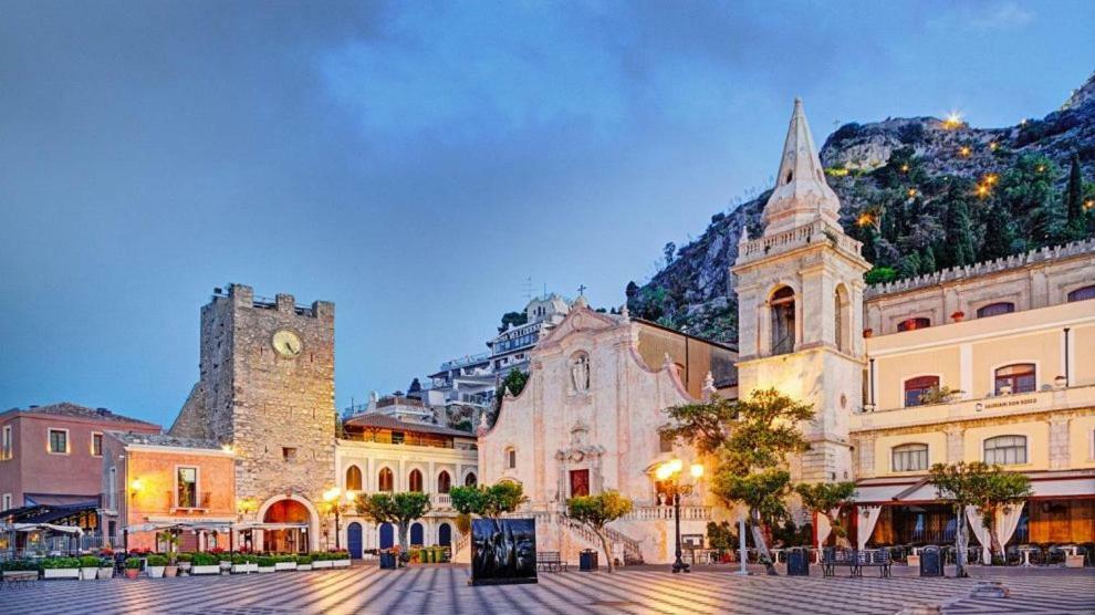 La Fontanella Apartment Taormina Buitenkant foto